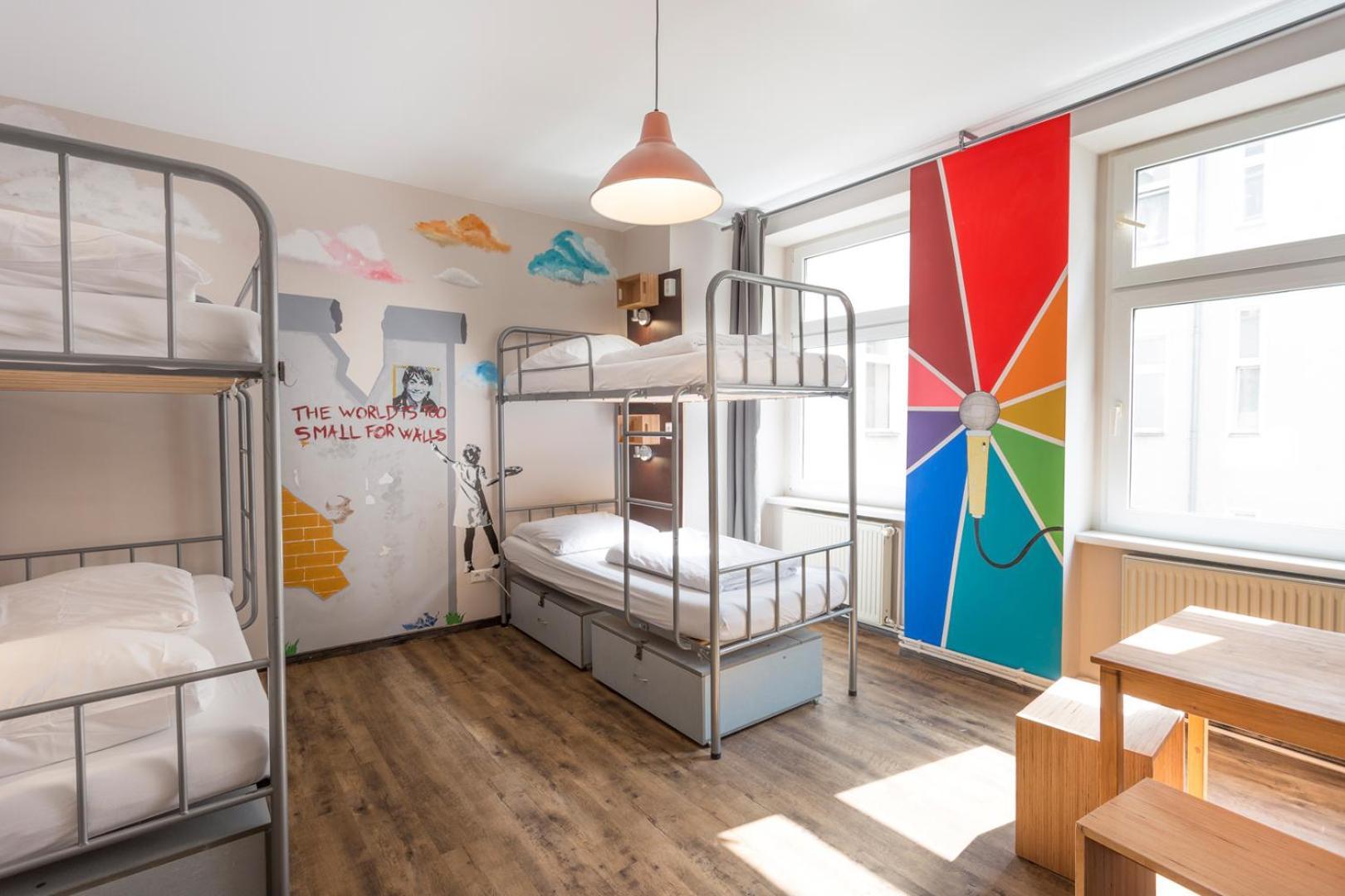 Bed 6-Bed Mixed Dormitory Room