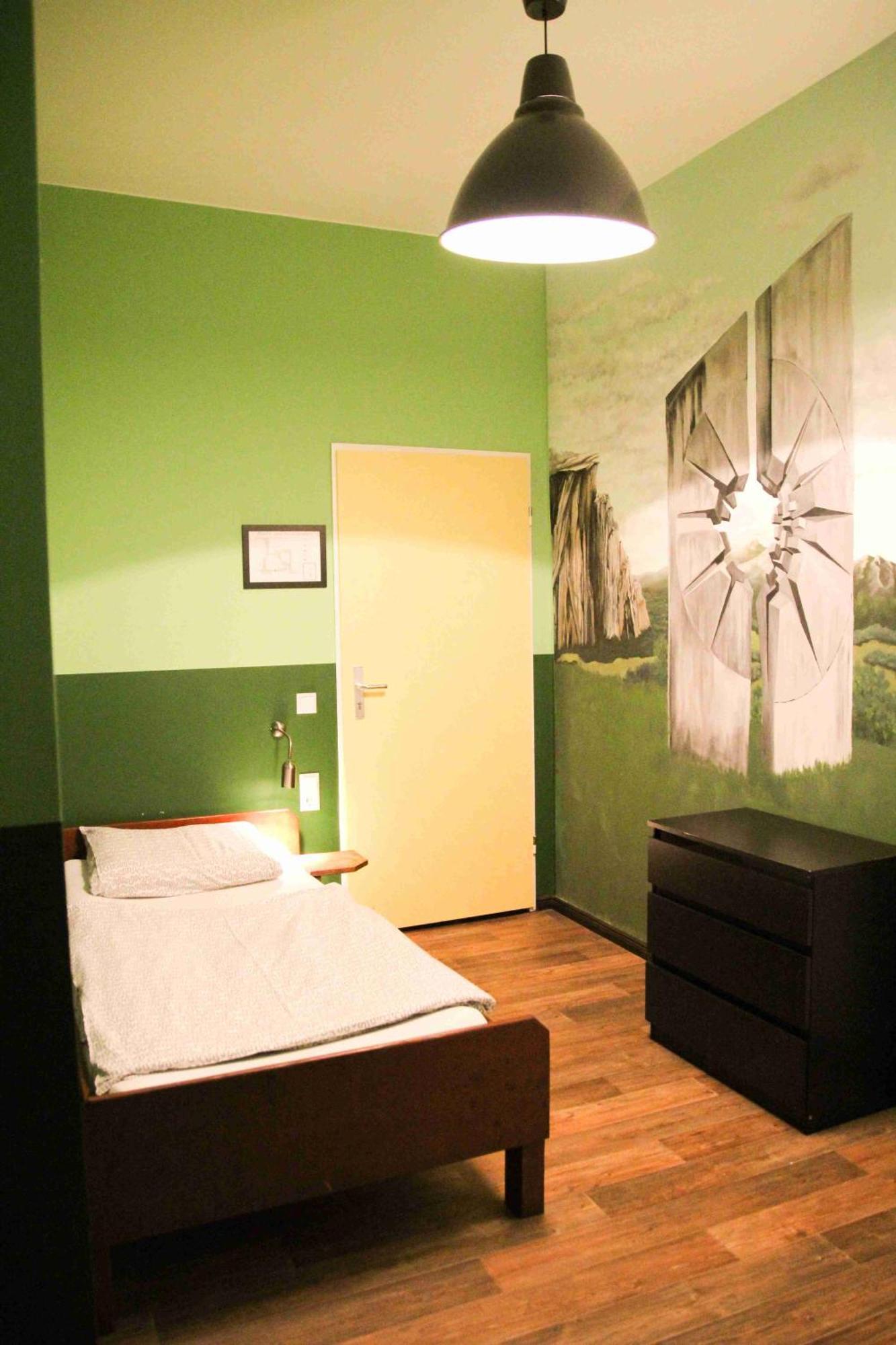 Single Room Shower