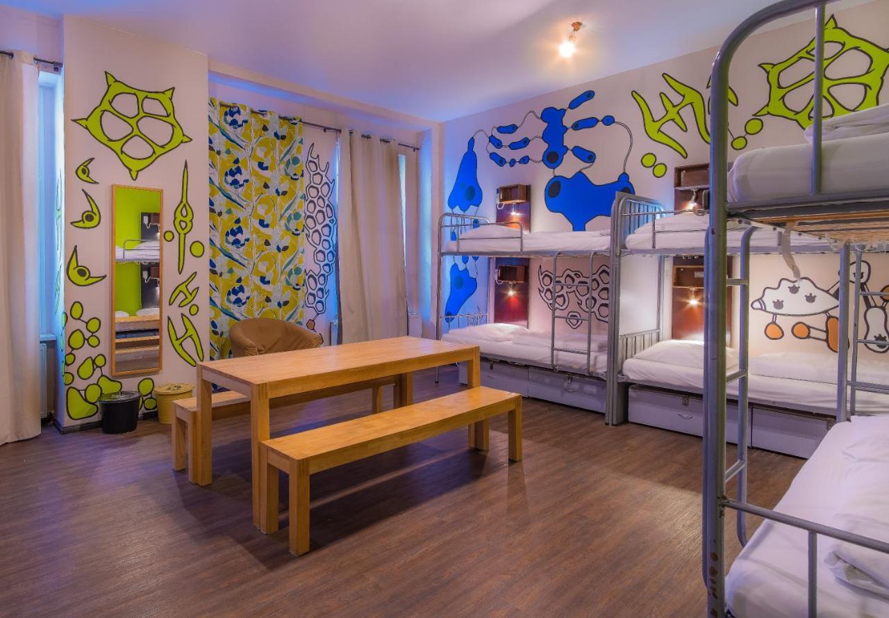 Bed 6-Bed Mixed Dormitory Room
